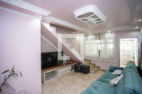 Sala de casa à venda com 3 quartos, 72m² em Conceição, Diadema