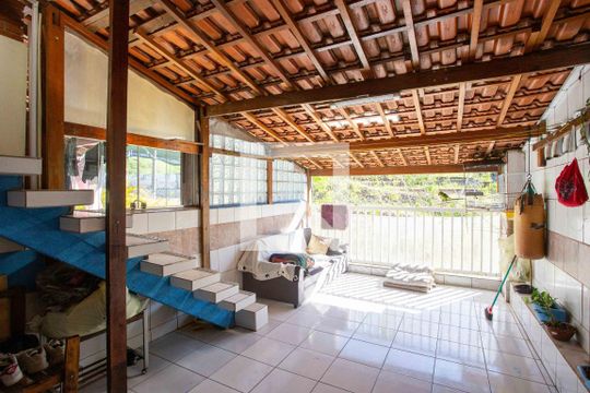Espaço Gourmet de casa à venda com 3 quartos, 72m² em Conceição, Diadema