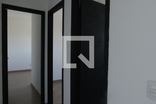 Sala - Corredores de apartamento à venda com 2 quartos, 48m² em Presidente Altino, Osasco