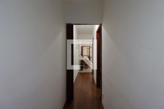 Corredor interno de casa à venda com 2 quartos, 119m² em Jardim Ipanema, Santo André