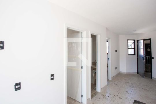Sala/Cozinha de apartamento à venda com 2 quartos, 38m² em Centro, Diadema