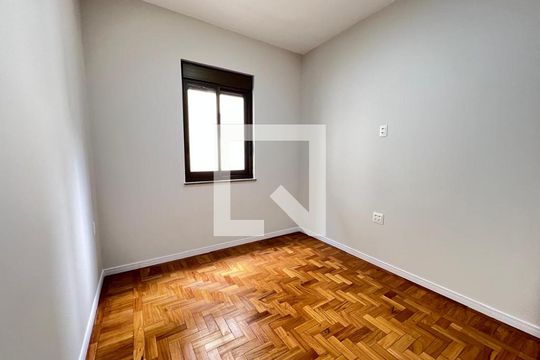 Apartamento à venda com 3 quartos, 80m² em Serra, Belo Horizonte