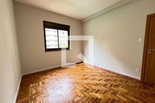 Apartamento à venda com 3 quartos, 80m² em Serra, Belo Horizonte