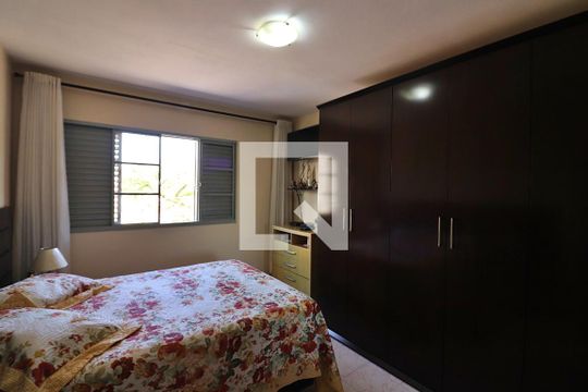 Quarto 1 de casa à venda com 2 quartos, 139m² em Conjunto Residencial Enseada, São Bernardo do Campo