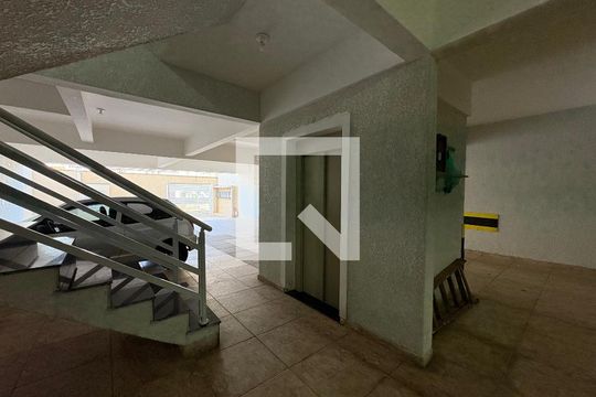 Garagem de apartamento à venda com 2 quartos, 100m² em Jardim Ana Maria, Santo André