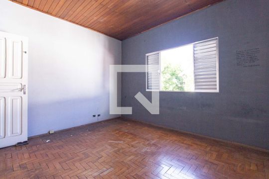 Quarto 2 de casa para alugar com 3 quartos, 300m² em Jardim da Gloria, São Paulo