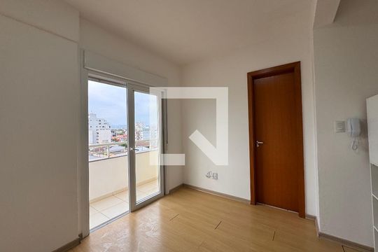 Sala/Cozinha de apartamento à venda com 1 quarto, 25m² em Centro, São Leopoldo