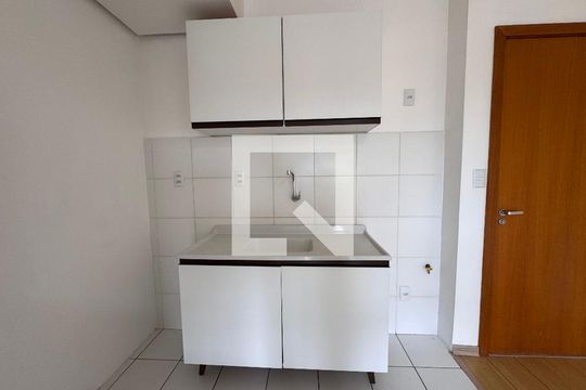 Sala/Cozinha de apartamento à venda com 1 quarto, 25m² em Centro, São Leopoldo