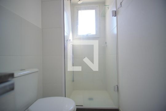 Banheiro da Suíte de apartamento para alugar com 2 quartos, 65m² em Farrapos, Porto Alegre