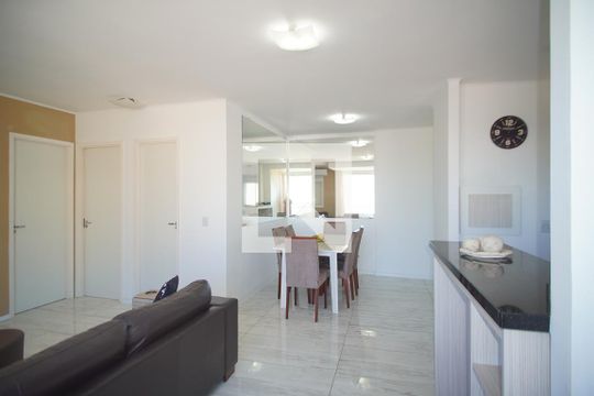 Sala de apartamento para alugar com 2 quartos, 65m² em Farrapos, Porto Alegre