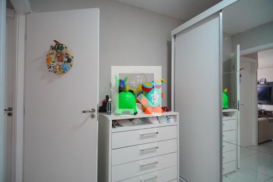 Quarto 2 de apartamento para alugar com 2 quartos, 42m² em Santos Dumont, São Leopoldo