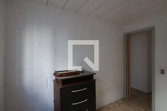 Quarto 1 de apartamento à venda com 2 quartos, 42m² em Estância Velha, Canoas