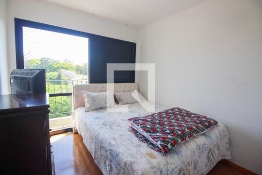 Quarto 1 de apartamento para alugar com 2 quartos, 74m² em Jardim Morumbi, São Paulo