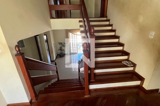 Casa à venda com 4 quartos, 280m² em Parque Alto Taquaral, Campinas