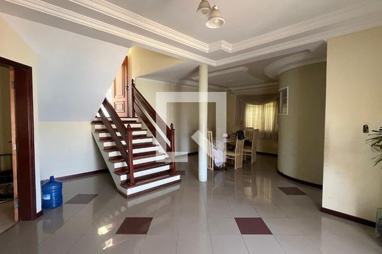 Casa à venda com 4 quartos, 280m² em Parque Alto Taquaral, Campinas