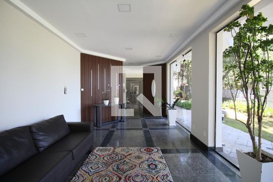 Hall social de apartamento à venda com 3 quartos, 140m² em Vila Andrade, São Paulo