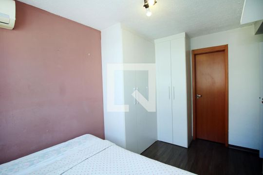 Quarto 1 de apartamento à venda com 2 quartos, 50m² em Vigário Geral, Rio de Janeiro