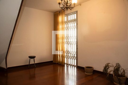 Sala 2 de casa à venda com 3 quartos, 300m² em Planalto Paulista, São Paulo