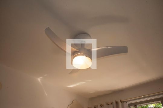 Quarto 1 de casa à venda com 3 quartos, 300m² em Planalto Paulista, São Paulo