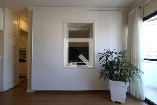 Sala de apartamento para alugar com 1 quarto, 42m² em Itaim Bibi, São Paulo