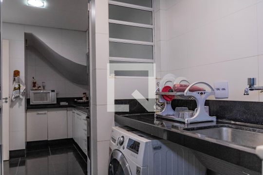 Área de Serviço de casa à venda com 3 quartos, 127m² em Buritis, Belo Horizonte