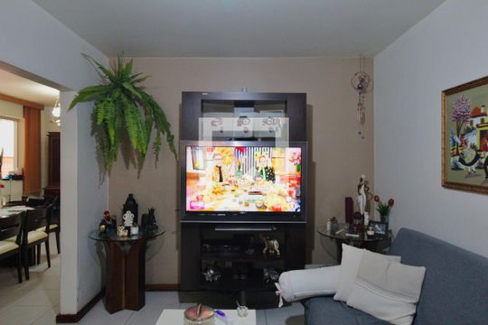 Sala de casa à venda com 4 quartos, 330m² em Liberdade, Belo Horizonte