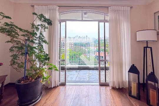 Sala de apartamento para alugar com 4 quartos, 165m² em Pinheiros, São Paulo
