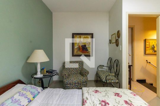 Suíte 1 de casa de condomínio para alugar com 2 quartos, 150m² em Chácara Santo Antônio (zona Leste), São Paulo