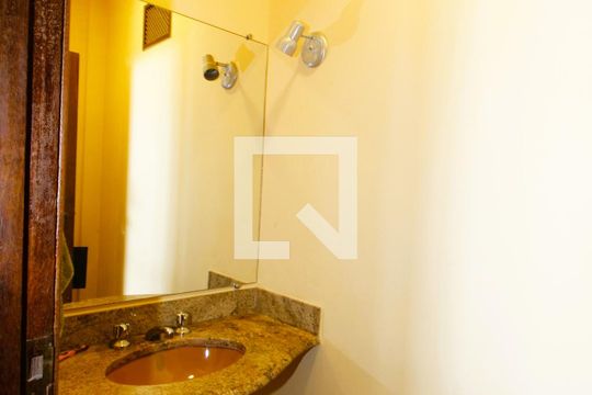 Lavabo de apartamento à venda com 4 quartos, 200m² em Vila Paris, Belo Horizonte