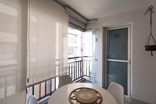 Varanda gourmet  de apartamento à venda com 3 quartos, 96m² em Vila Scarpelli, Santo André