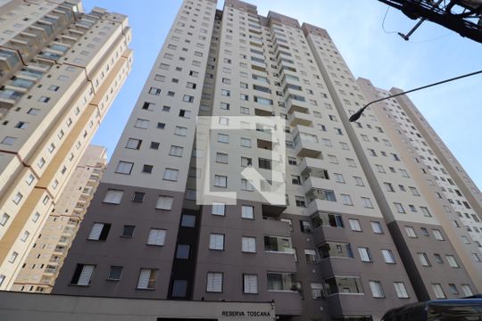 Fachada de apartamento à venda com 3 quartos, 72m² em Conceicao, Osasco