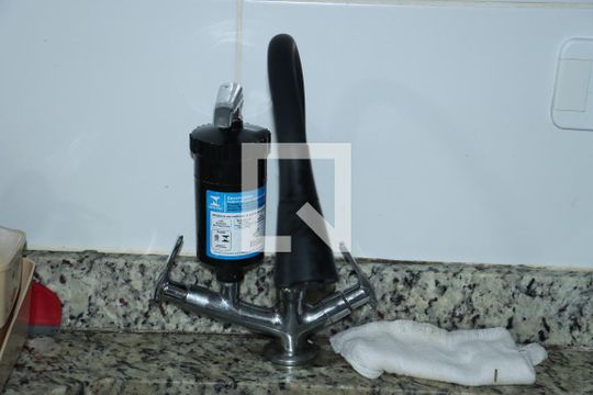 Sala/Cozinha de apartamento para alugar com 3 quartos, 61m² em Jardim Marilu, Carapicuíba