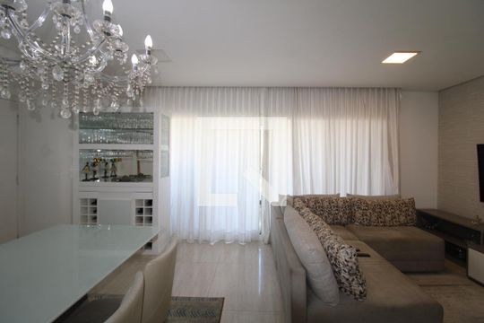 Sala de apartamento à venda com 3 quartos, 123m² em Vila Pauliceia, São Paulo