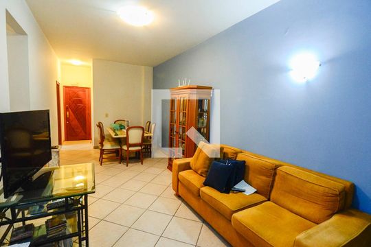 Sala de apartamento para alugar com 2 quartos, 90m² em Praça da Bandeira, Rio de Janeiro