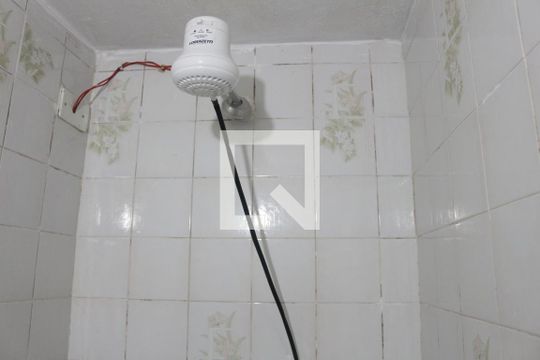 Banheiro de casa para alugar com 1 quarto, 100m² em Santa Maria, São Caetano do Sul