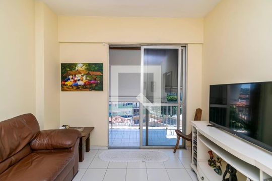 Sala de apartamento à venda com 2 quartos, 70m² em Vila da Penha, Rio de Janeiro