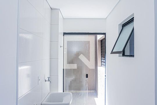 Sala, cozinha e área de serviço de apartamento à venda com 2 quartos, 42m² em Freguesia do Ó, São Paulo