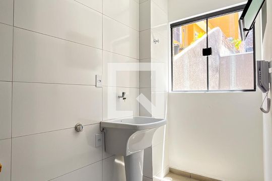 Cozinha e Área de Serviço de apartamento à venda com 2 quartos, 44m² em Freguesia do Ó, São Paulo