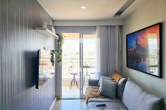 Sala  de kitnet/studio à venda com 1 quarto, 37m² em Centro, Guarulhos