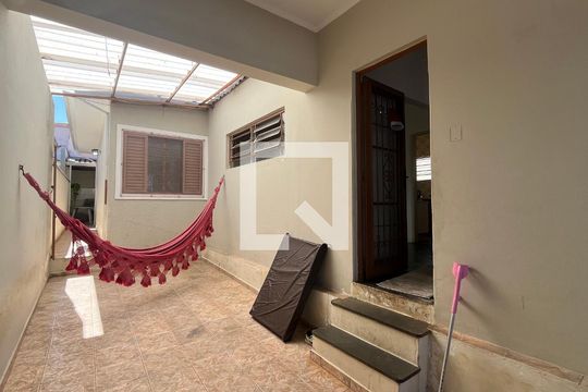 Área comum de casa para alugar com 3 quartos, 225m² em Parque Taquaral, Campinas