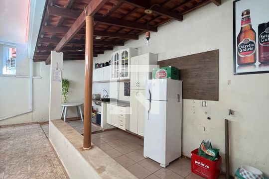 Área comum de casa para alugar com 3 quartos, 225m² em Parque Taquaral, Campinas