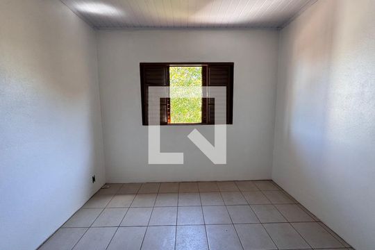 quarto 1 de casa à venda com 2 quartos, 90m² em Santa Teresa, São Leopoldo