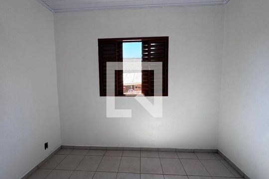 quarto 1 de casa à venda com 2 quartos, 90m² em Santa Teresa, São Leopoldo