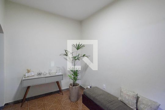 Sala de casa à venda com 5 quartos, 360m² em Lindeia (barreiro, Contagem