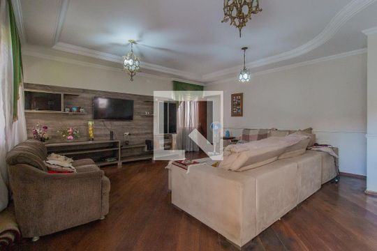 Sala de casa para alugar com 3 quartos, 500m² em Vila Nossa Senhora das Vitorias, Mauá