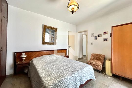 Suite 1 de casa para alugar com 3 quartos, 210m² em Vila da Saúde, São Paulo