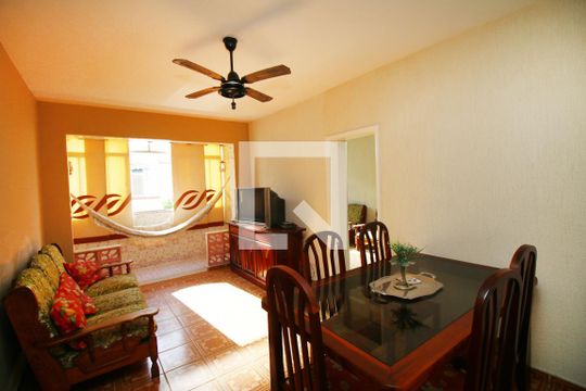 Sala de apartamento à venda com 2 quartos, 70m² em Irajá, Rio de Janeiro