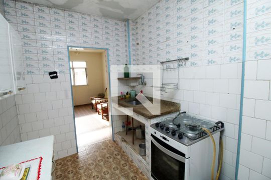 Cozinha de apartamento à venda com 2 quartos, 70m² em Irajá, Rio de Janeiro