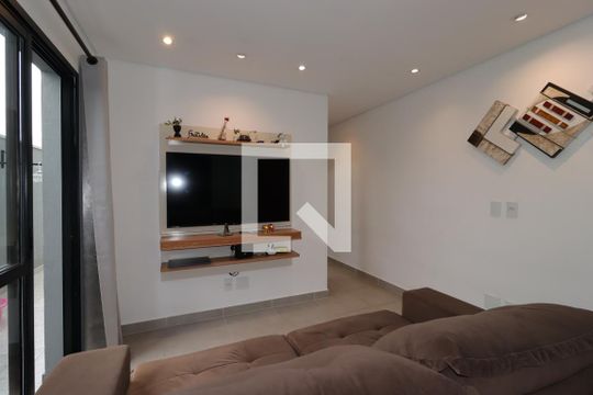 Sala de apartamento à venda com 2 quartos, 69m² em Jardim Ocara, Santo André