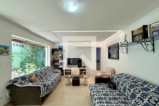 Sala  de casa para alugar com 3 quartos, 148m² em Santo Amaro, São Paulo